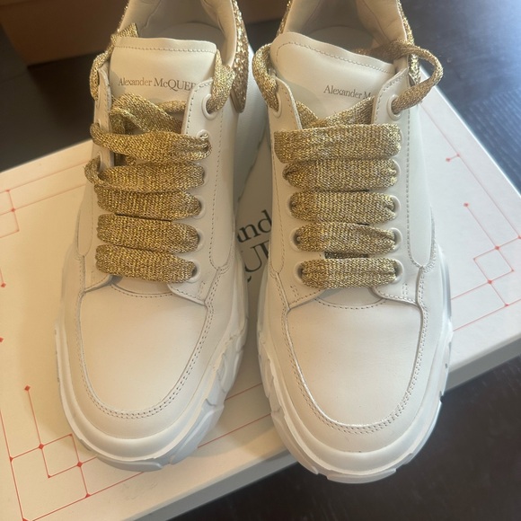 Alexander McQueen White and Gold Sneakers - Picture 1 of 6